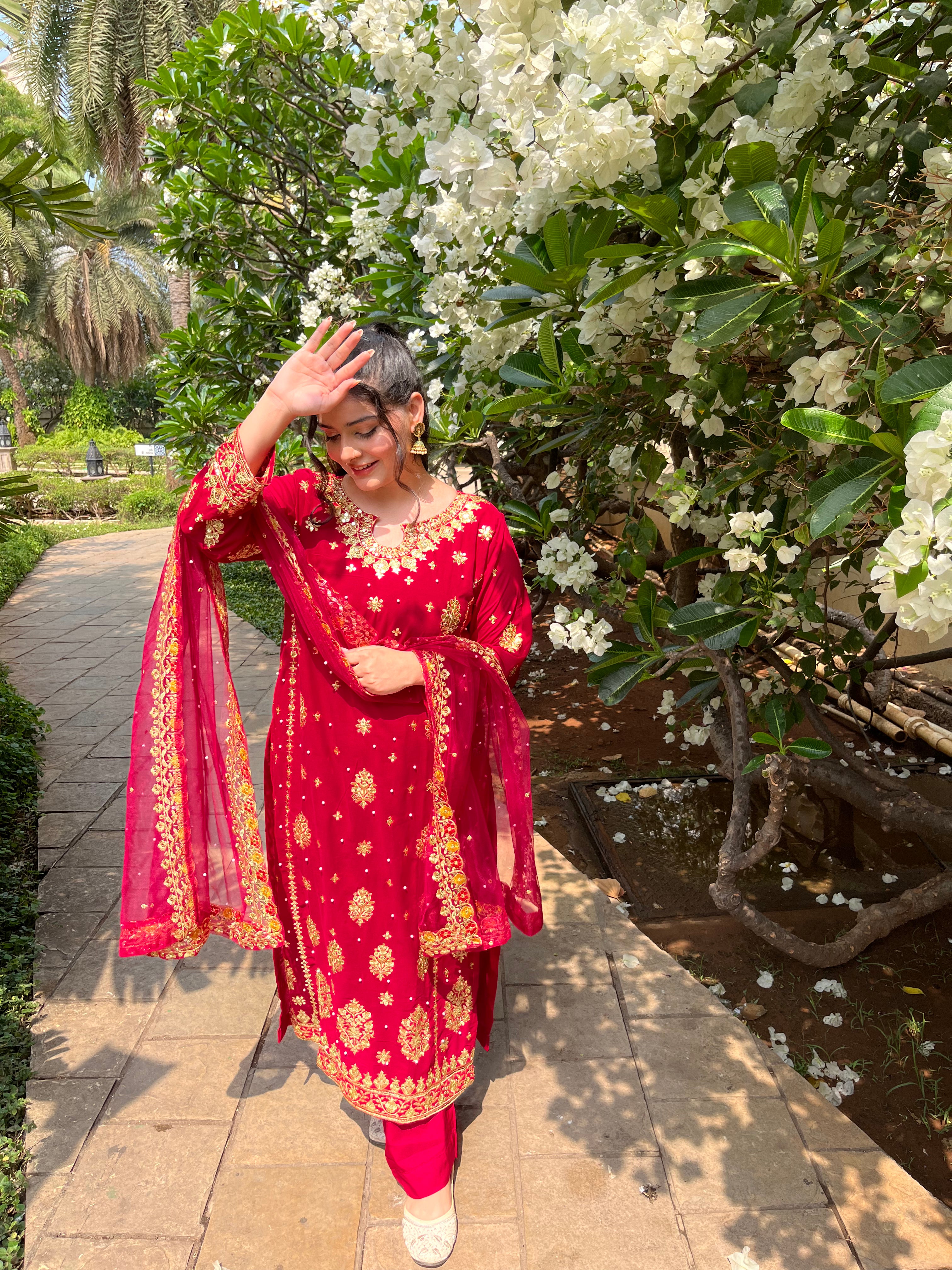 Stunning Red Faux Georgette Embroidered Pakistani Suit Set